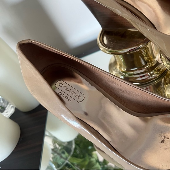 Coach monogram C tan beige patent leather open-toed wedge - Picture 4 of 9